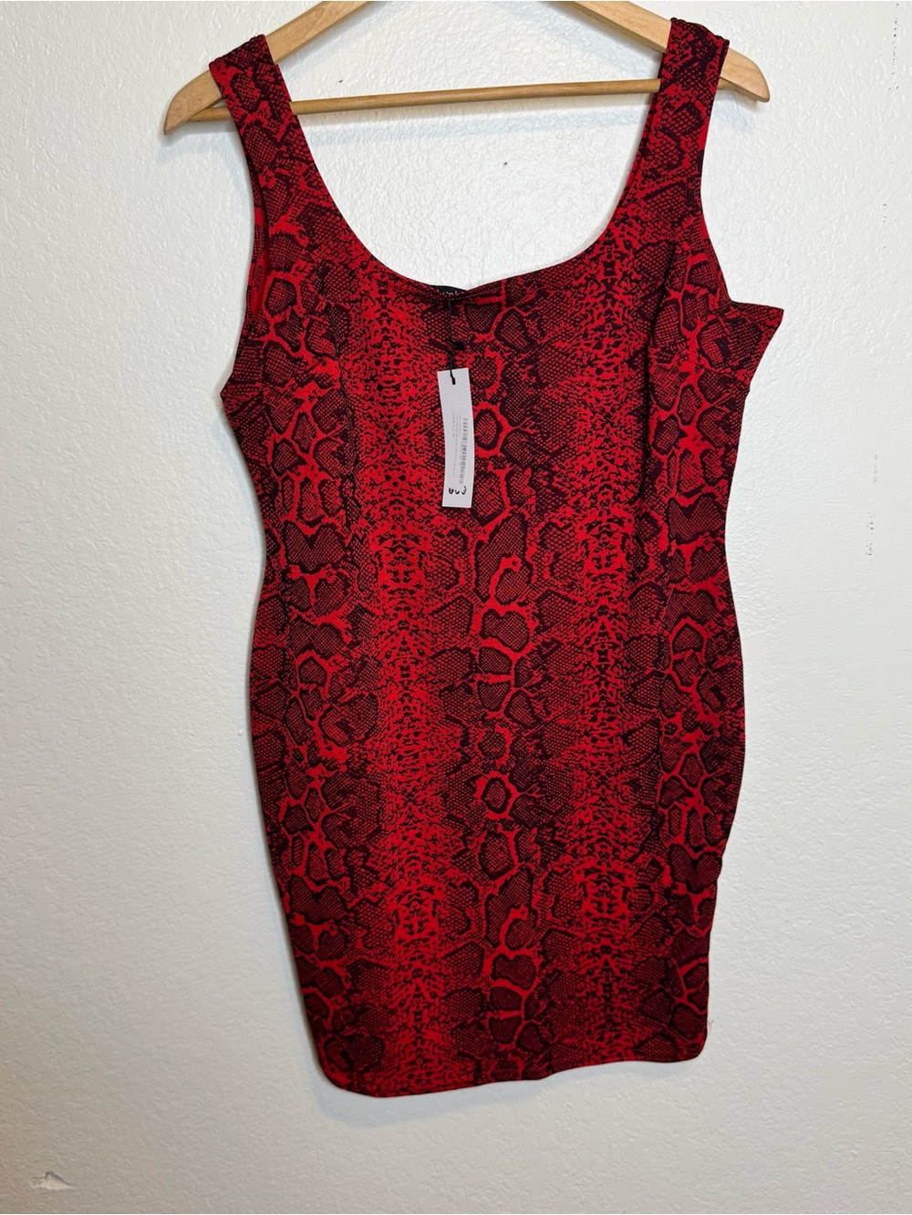 Scoop Neck Snake Print Dress